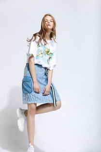 女裝與鞋帽 時尚設計中的和諧統一