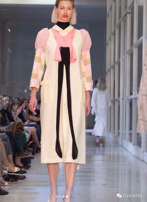 2020安特衛(wèi)普皇家藝術(shù)學(xué)院服裝設(shè)計(jì)碩士線上虛擬畢業(yè)大秀 紡織品的創(chuàng)新維度